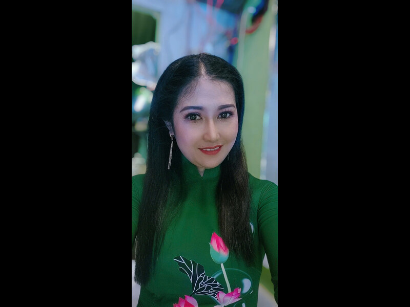 Chân dung và tiểu sử ca sĩ Minh Ngọc, giọng hát Bolero đến từ trái tim