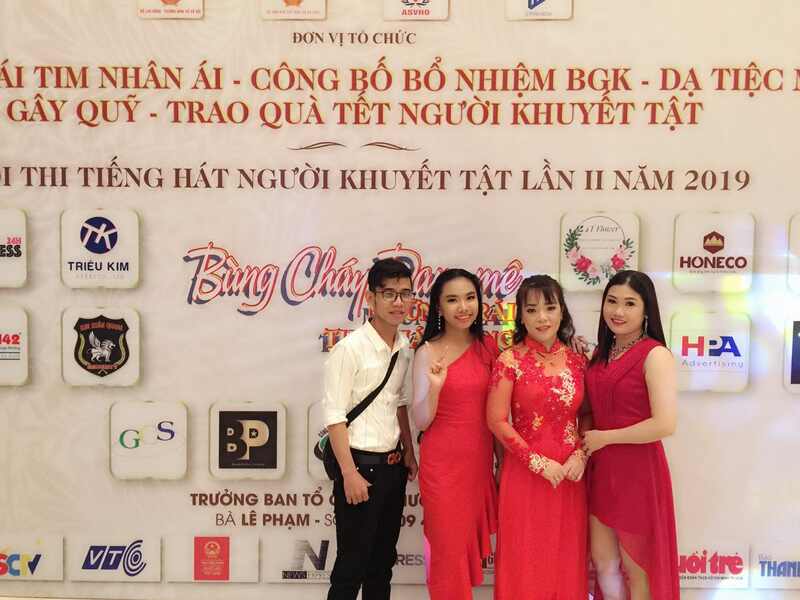 Về Minh Ngọc 11 ca si minh ngoc duoc co ut phuong que nhu nang do Minh Ngọc Bolero