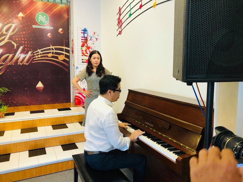 Về Minh Ngọc 10 ca si minh ngoc hoc thanh nhac tai thanh nhac hoai nam 1 Minh Ngọc Bolero