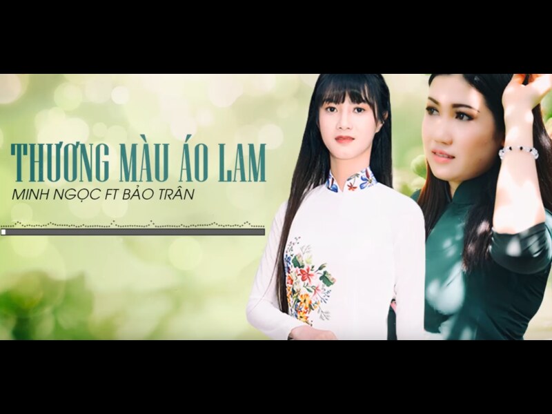 Minh Ngọc trong một buổi biểu diễn, hát những ca khúc nổi tiếng