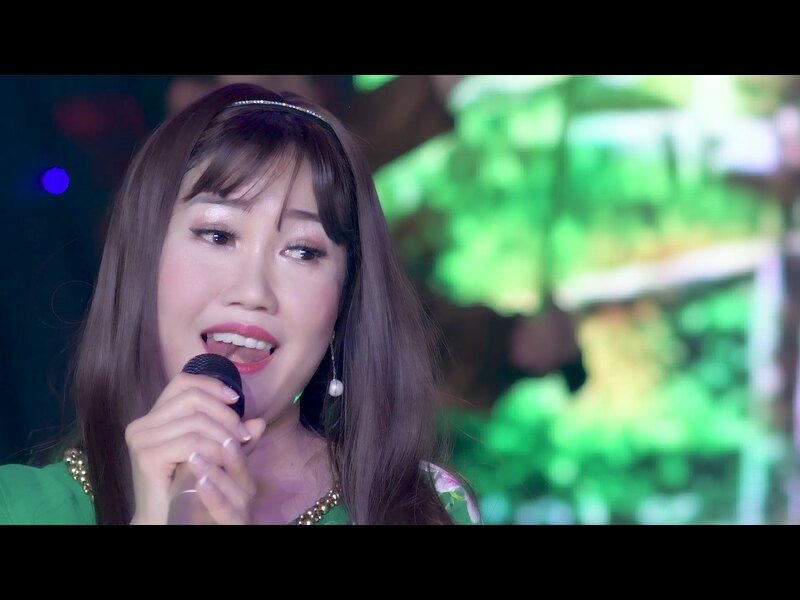 Minh Ngọc biểu diễn Bolero đầy cảm xúc, đưa người nghe vào thế giới của những câu chuyện tình