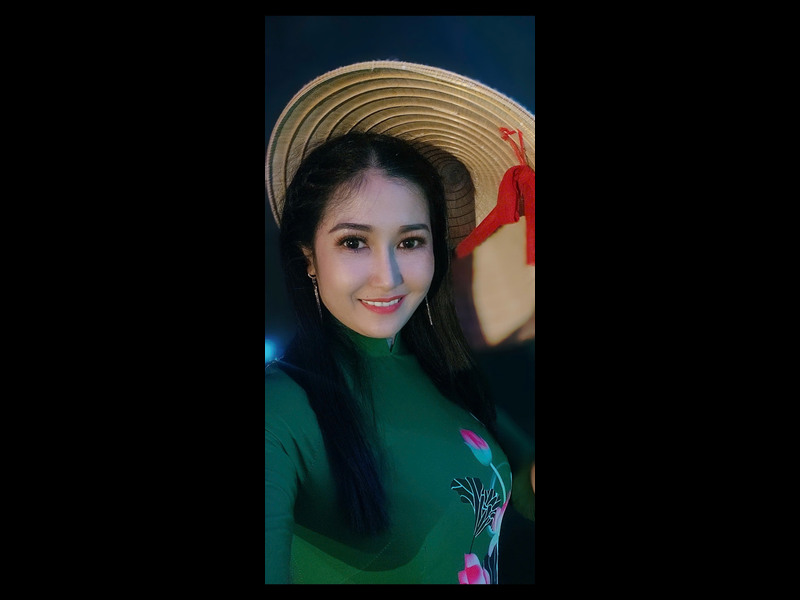 Nụ cười rạng rỡ của ca sĩ Minh Ngọc sau những nỗ lực trong sự nghiệp