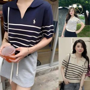 Áo len cổ bẻ V thêu hình ngựa màu xanh